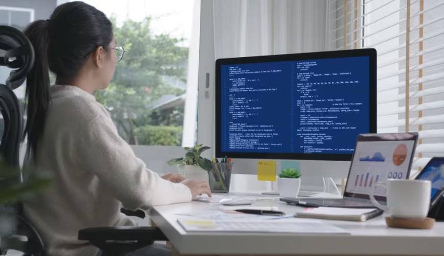 辛集市企业数字化解决方案:机器学习赋能商业模式升级的核心路径